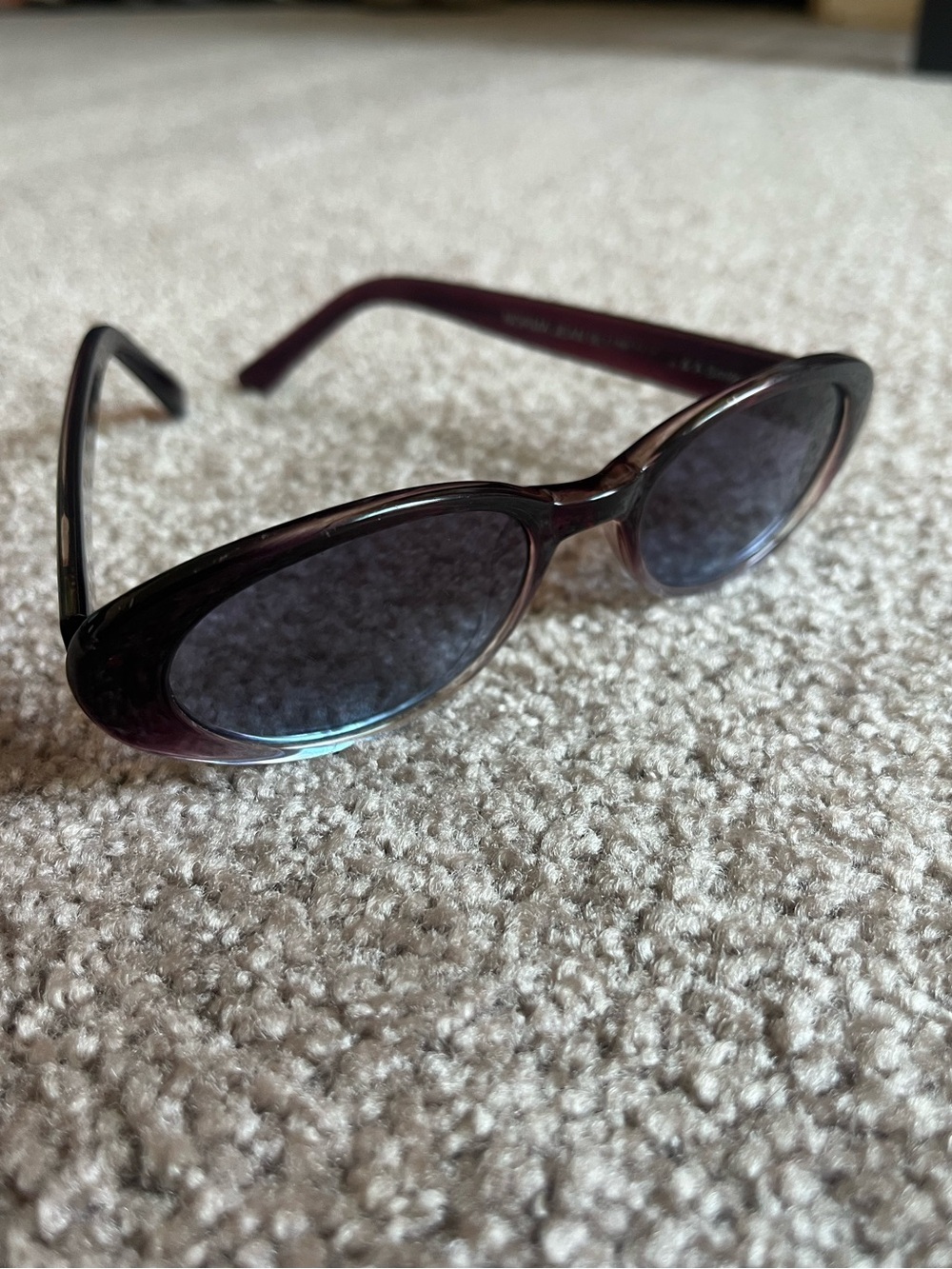 VTG 00’s / Y2K Roxy Surf Co. Oval Dark Brown Women’s Sunglasses